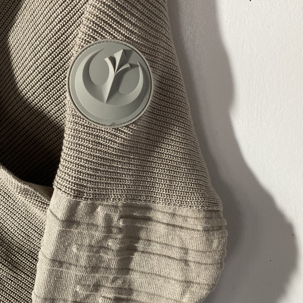 Star Wars official Rei sweater - Picture 3 of 9